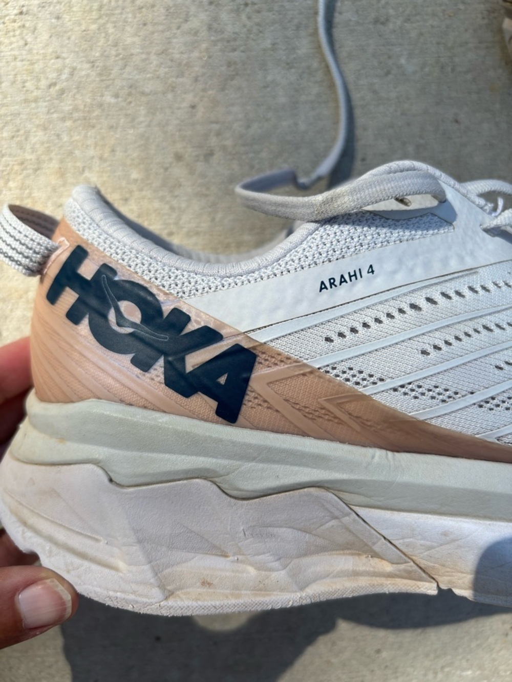 Hoka One One Arahi 4 Light Lunar Rock Grey and Tan Women's Running Shoes size 10 - Picture 12 of 12